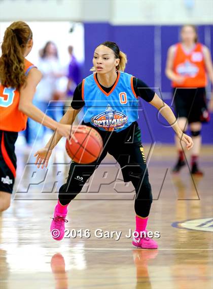 Thumbnail 3 in 2016 Sacramento Optimist All-Stars North vs South photogallery.