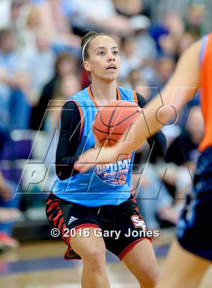 Thumbnail 2 in 2016 Sacramento Optimist All-Stars North vs South photogallery.