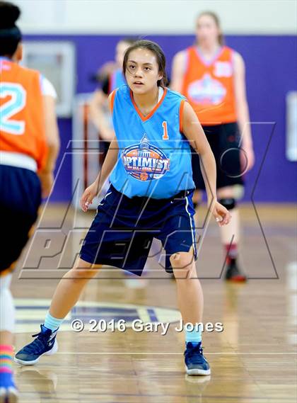 Thumbnail 1 in 2016 Sacramento Optimist All-Stars North vs South photogallery.