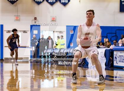 Thumbnail 1 in Perkiomen vs. St. Thomas More (Metro Classic) photogallery.