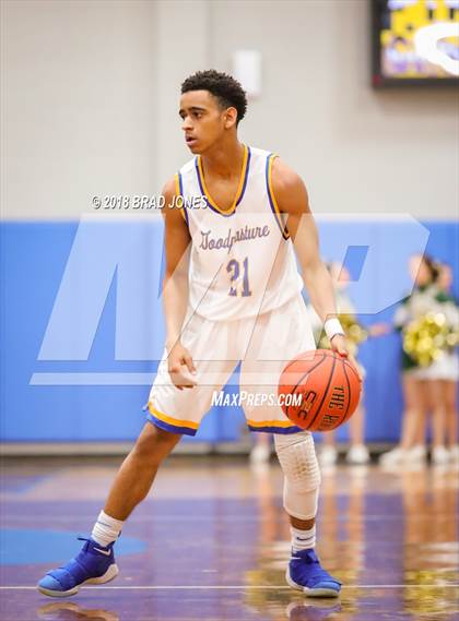 Thumbnail 1 in Friendship Christian vs Goodpasture Christian (TSSAA District 4-A Semifinal) photogallery.