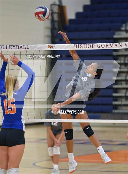 Thumbnail 2 in Foothill @ Bishop Gorman photogallery.