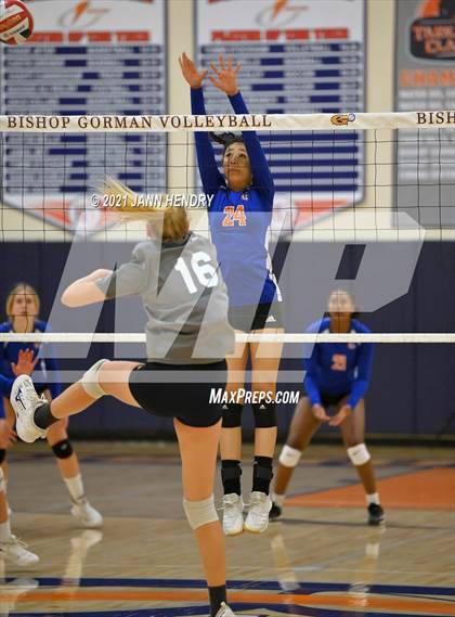 Thumbnail 1 in Foothill @ Bishop Gorman photogallery.