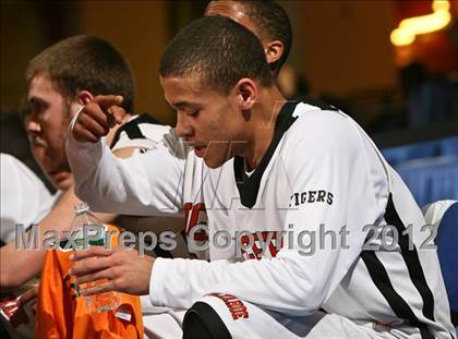 Thumbnail 3 in Haldane vs. Tuckahoe (Class C Semifinal) photogallery.