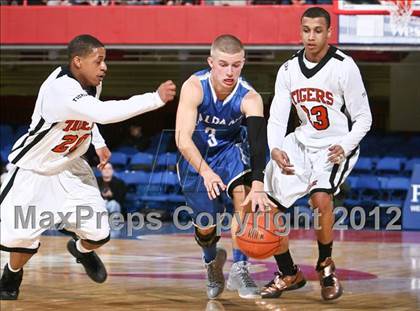Thumbnail 1 in Haldane vs. Tuckahoe (Class C Semifinal) photogallery.