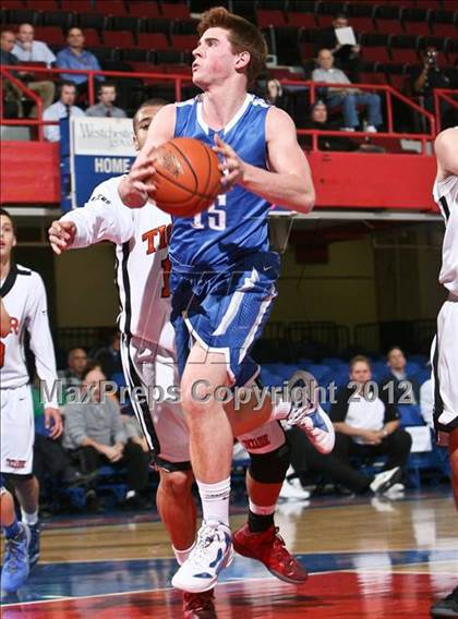 Thumbnail 2 in Haldane vs. Tuckahoe (Class C Semifinal) photogallery.