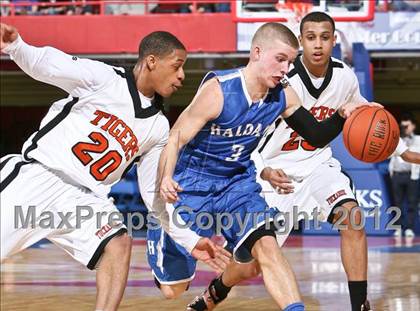 Thumbnail 2 in Haldane vs. Tuckahoe (Class C Semifinal) photogallery.