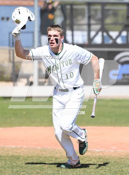 Thumbnail 1 in Manitou Springs vs. Baker (Coach Bob Invitational) photogallery.