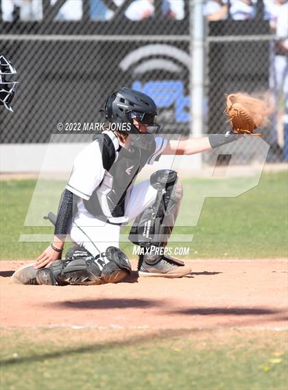 Thumbnail 3 in Manitou Springs vs. Baker (Coach Bob Invitational) photogallery.