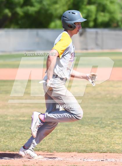 Thumbnail 1 in Manitou Springs vs. Baker (Coach Bob Invitational) photogallery.