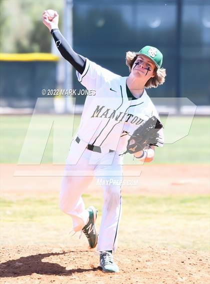 Thumbnail 2 in Manitou Springs vs. Baker (Coach Bob Invitational) photogallery.