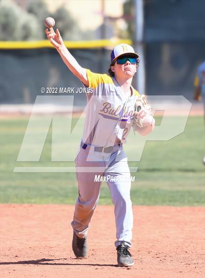 Thumbnail 2 in Manitou Springs vs. Baker (Coach Bob Invitational) photogallery.