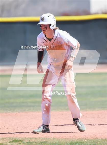 Thumbnail 2 in Manitou Springs vs. Baker (Coach Bob Invitational) photogallery.