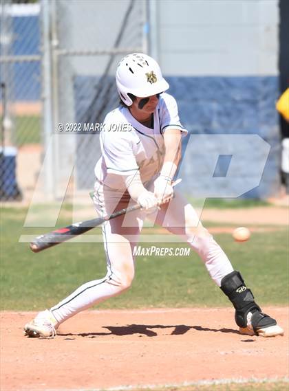 Thumbnail 2 in Manitou Springs vs. Baker (Coach Bob Invitational) photogallery.