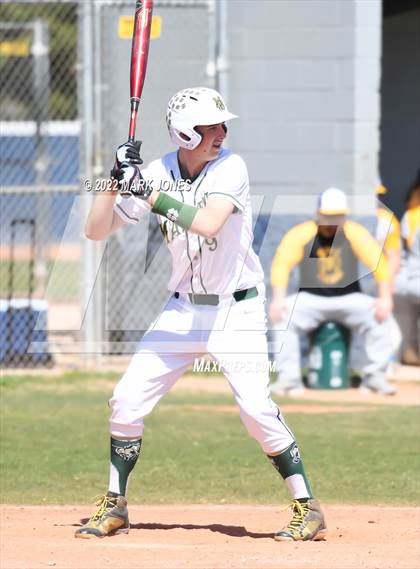 Thumbnail 1 in Manitou Springs vs. Baker (Coach Bob Invitational) photogallery.