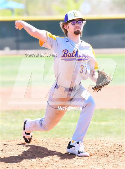 Thumbnail 1 in Manitou Springs vs. Baker (Coach Bob Invitational) photogallery.