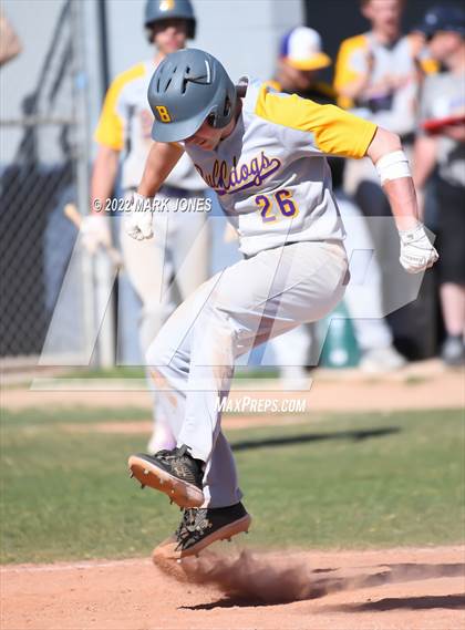 Thumbnail 1 in Manitou Springs vs. Baker (Coach Bob Invitational) photogallery.