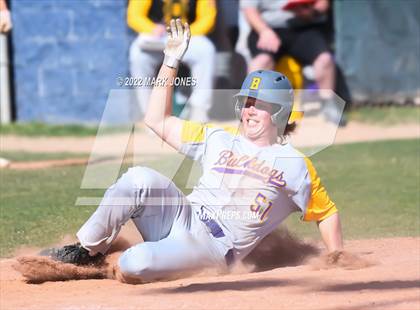 Thumbnail 2 in Manitou Springs vs. Baker (Coach Bob Invitational) photogallery.