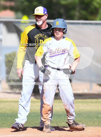 Thumbnail 1 in Manitou Springs vs. Baker (Coach Bob Invitational) photogallery.