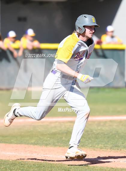 Thumbnail 1 in Manitou Springs vs. Baker (Coach Bob Invitational) photogallery.