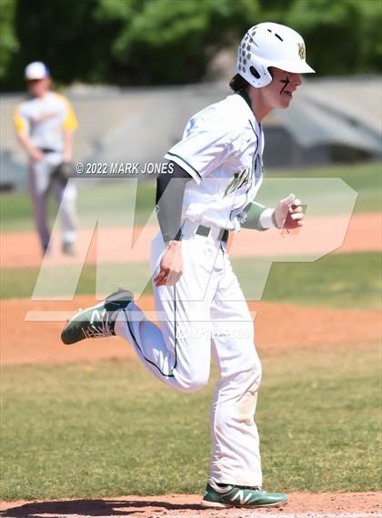 Thumbnail 3 in Manitou Springs vs. Baker (Coach Bob Invitational) photogallery.
