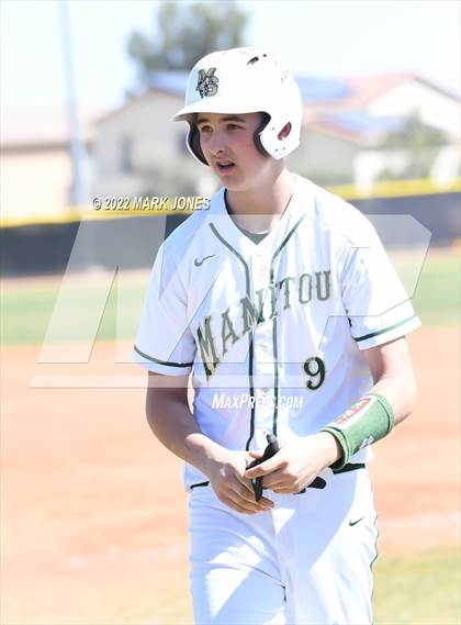 Thumbnail 1 in Manitou Springs vs. Baker (Coach Bob Invitational) photogallery.