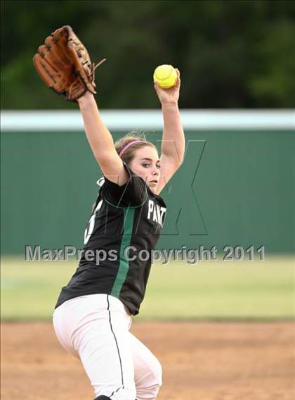 Thumbnail 2 in Kingwood Park @ New Caney photogallery.