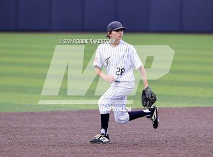 Thumbnail 2 in Southlake Carroll vs. Keller (UIL 6A Regional Finals Game 2) photogallery.