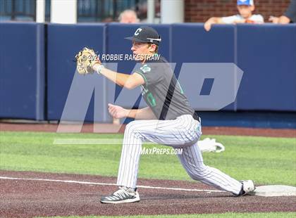 Thumbnail 1 in Southlake Carroll vs. Keller (UIL 6A Regional Finals Game 2) photogallery.