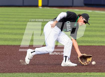 Thumbnail 2 in Southlake Carroll vs. Keller (UIL 6A Regional Finals Game 2) photogallery.