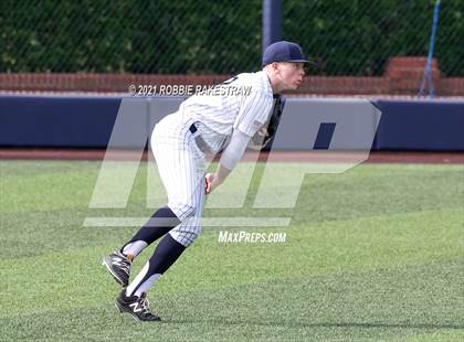 Thumbnail 1 in Southlake Carroll vs. Keller (UIL 6A Regional Finals Game 2) photogallery.