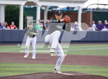 Thumbnail 1 in Southlake Carroll vs. Keller (UIL 6A Regional Finals Game 2) photogallery.