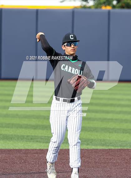 Thumbnail 1 in Southlake Carroll vs. Keller (UIL 6A Regional Finals Game 2) photogallery.