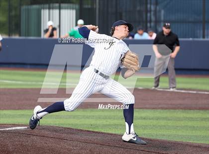 Thumbnail 2 in Southlake Carroll vs. Keller (UIL 6A Regional Finals Game 2) photogallery.