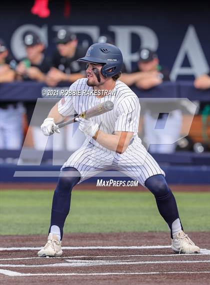 Thumbnail 3 in Southlake Carroll vs. Keller (UIL 6A Regional Finals Game 2) photogallery.
