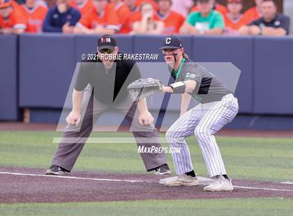 Thumbnail 3 in Southlake Carroll vs. Keller (UIL 6A Regional Finals Game 2) photogallery.
