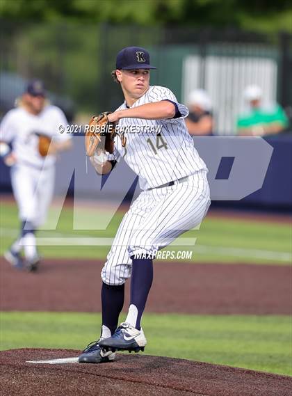 Thumbnail 3 in Southlake Carroll vs. Keller (UIL 6A Regional Finals Game 2) photogallery.