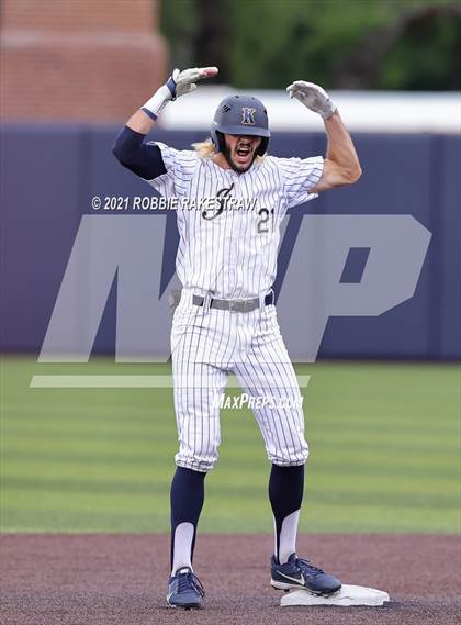Thumbnail 2 in Southlake Carroll vs. Keller (UIL 6A Regional Finals Game 2) photogallery.
