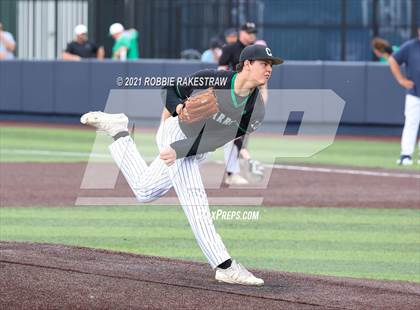Thumbnail 2 in Southlake Carroll vs. Keller (UIL 6A Regional Finals Game 2) photogallery.