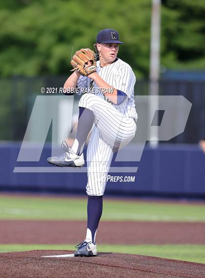 Thumbnail 2 in Southlake Carroll vs. Keller (UIL 6A Regional Finals Game 2) photogallery.