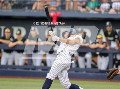 Thumbnail 3 in Southlake Carroll vs. Keller (UIL 6A Regional Finals Game 2) photogallery.