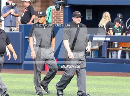 Thumbnail 3 in Southlake Carroll vs. Keller (UIL 6A Regional Finals Game 2) photogallery.