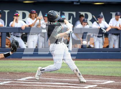 Thumbnail 3 in Southlake Carroll vs. Keller (UIL 6A Regional Finals Game 2) photogallery.