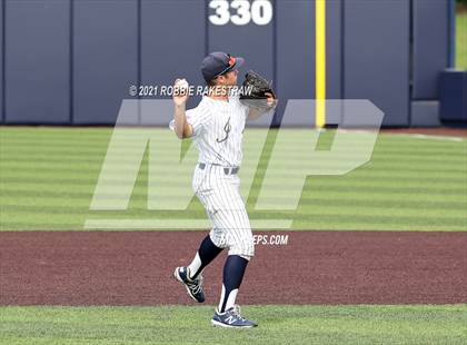 Thumbnail 1 in Southlake Carroll vs. Keller (UIL 6A Regional Finals Game 2) photogallery.