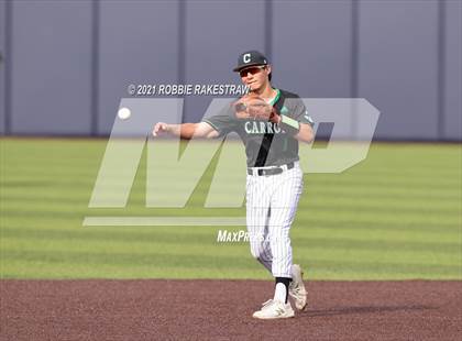 Thumbnail 3 in Southlake Carroll vs. Keller (UIL 6A Regional Finals Game 2) photogallery.