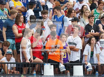 Thumbnail 2 in Southlake Carroll vs. Keller (UIL 6A Regional Finals Game 2) photogallery.