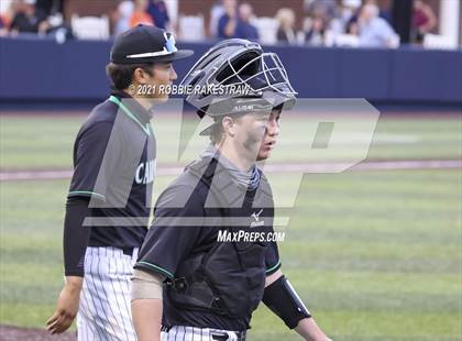 Thumbnail 3 in Southlake Carroll vs. Keller (UIL 6A Regional Finals Game 2) photogallery.