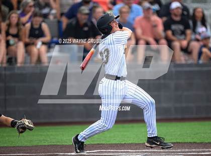 Thumbnail 2 in Pleasant Grove vs. Lindale (UIL 4A D1 Region Finals) photogallery.