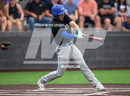 Thumbnail 1 in Pleasant Grove vs. Lindale (UIL 4A D1 Region Finals) photogallery.