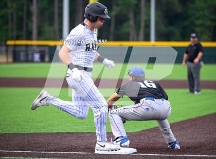 Thumbnail 1 in Pleasant Grove vs. Lindale (UIL 4A D1 Region Finals) photogallery.
